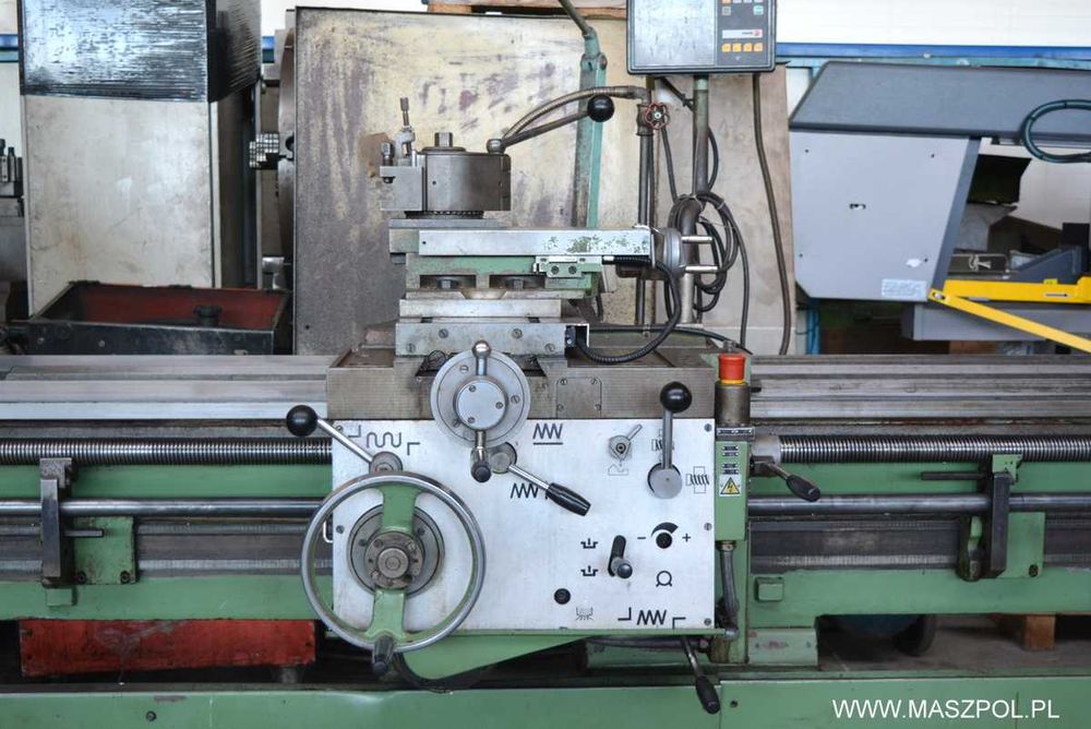 Tokarka TUR 630 M x 2500 - FAT. WRZE 90 - ODCZYTY - STAN - BDB - FILM