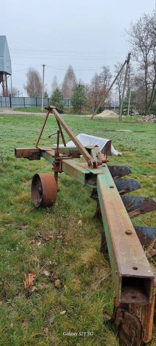 Плуг ПЛН 5-35, п'ятикорпусний, навісний, стан НОВОГО, 2000 р.в.