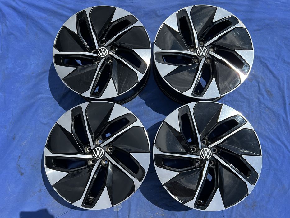 VW r19 5x112 VOLKSWAGEN ID.4 ID.5 ID.6 ID.7 Unyx Golf GTI Passat T-Roc Jetta