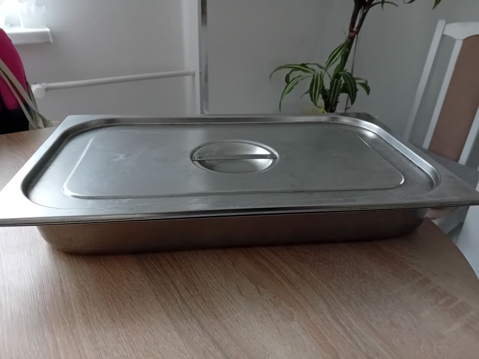 Pijemnik gastronomiczny stalowy.