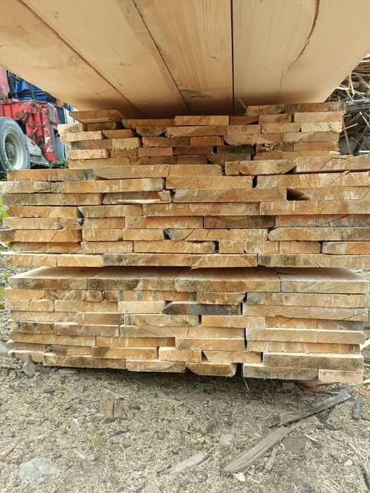 Więźba dachowa łaty deski szalunkowe