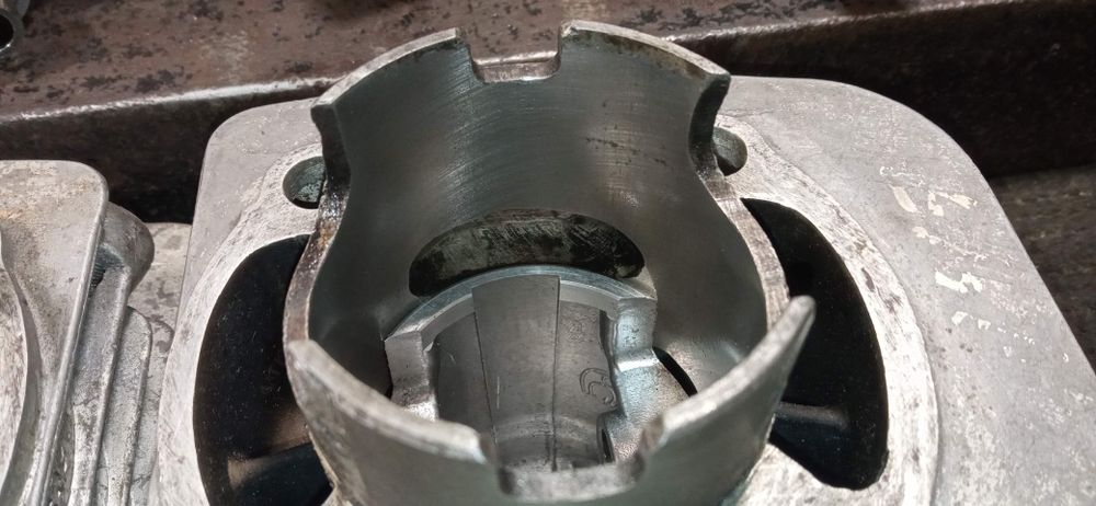 Иж юпитер поршнева ,коленвали продам .