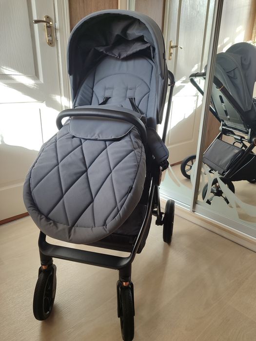 Коляска 2 в 1 Carrello ultra