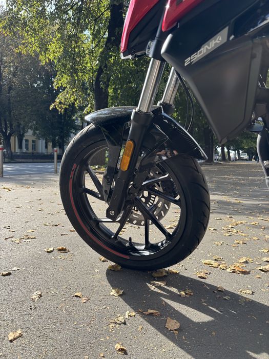 Мотоцикл CFMOTO 250NK LITE
