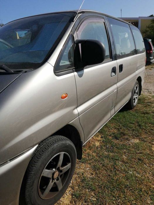 carrinha mitsubishi