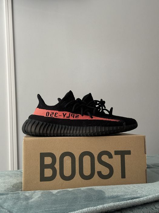 YEZZY Boost 350 V2