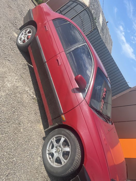 Продам Тайота авенсіс