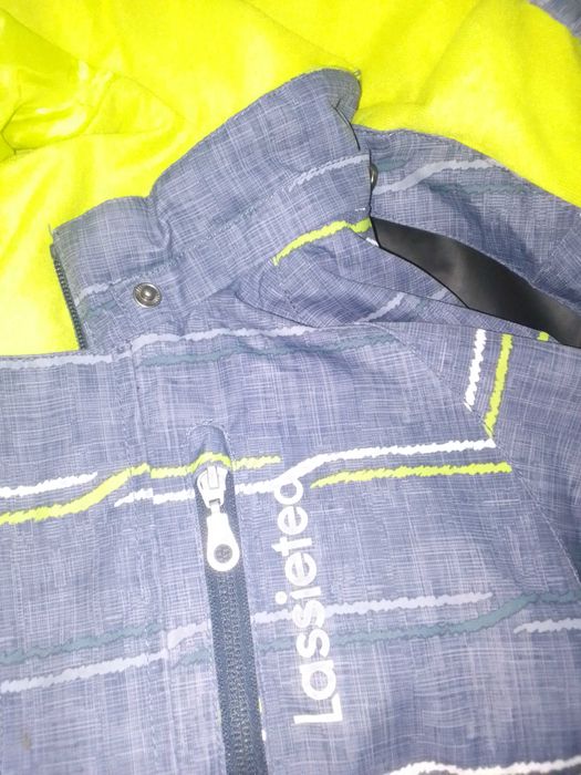 Дитячий комбінезон фірми lassietec