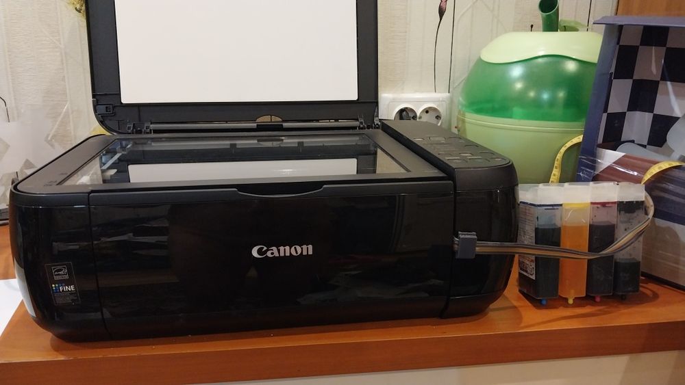 Продам  Принтер-сканер-ксерокс Canon Pixma MP 280. В отличном рабочем состоянии