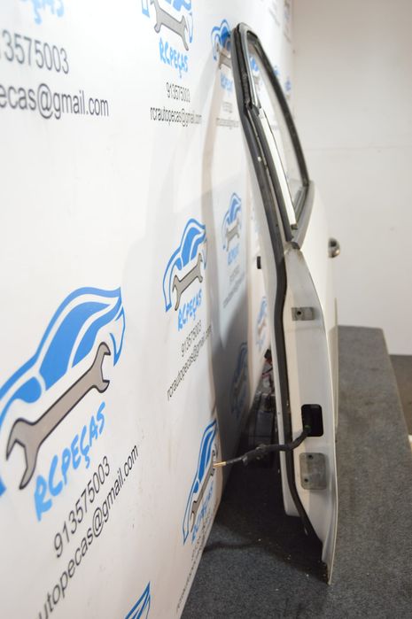 PORTA FRENTE FRONTAL ESQUERDA VW VOLKSWAGEN TOURAN 1T1 1T2 FECHO