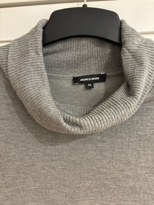 Golf szary nowy More&More