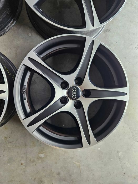Alufelgi 18" Audi A3 A4 b6 b7 b8 b9 A6 c6 c7 c8 A5 A7 Q3 Q5 SQ5 5x112