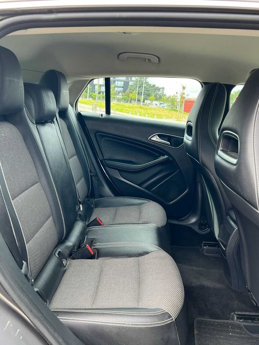 Mercedes-Benz CLA 180d | 170000kms | Histórico completo na Mercedes