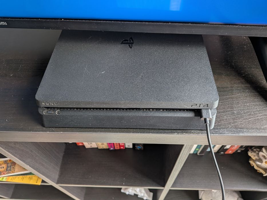 PlayStation 4 completa com jogos
