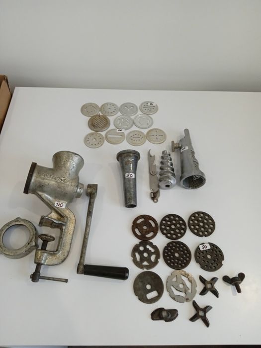 Запчастини до радянської мясорубки