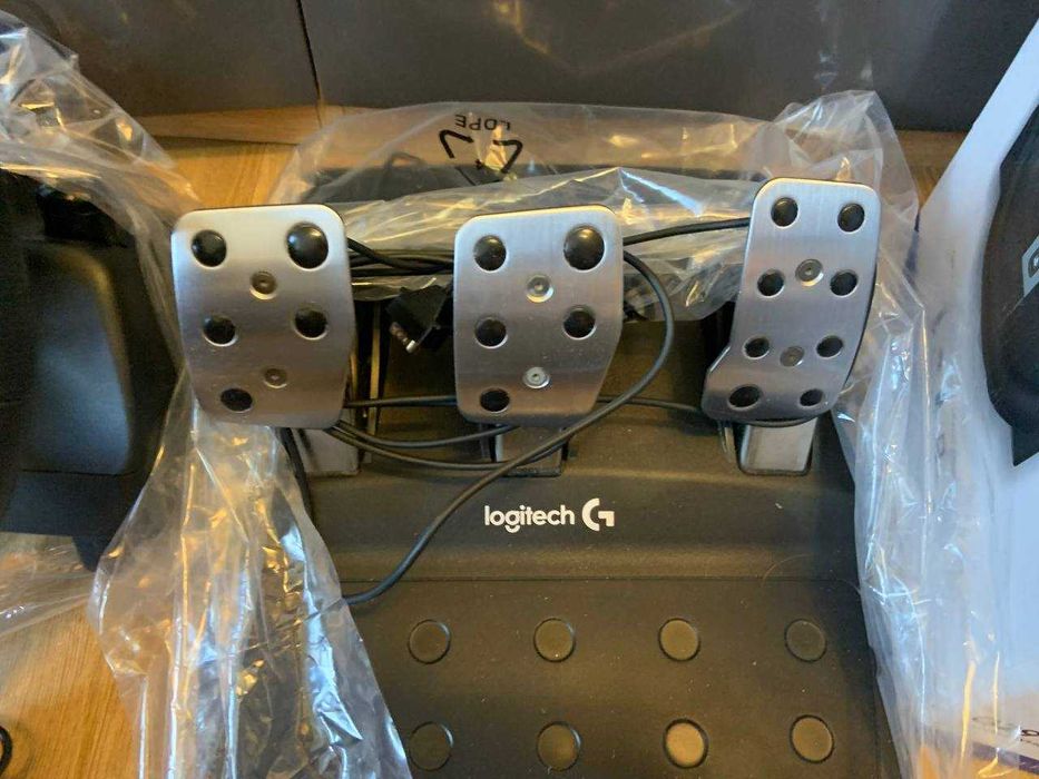 Ігровий руль Logitech G29 PC/PS 3/4/5 (thrustmaster) тести/відео, g923