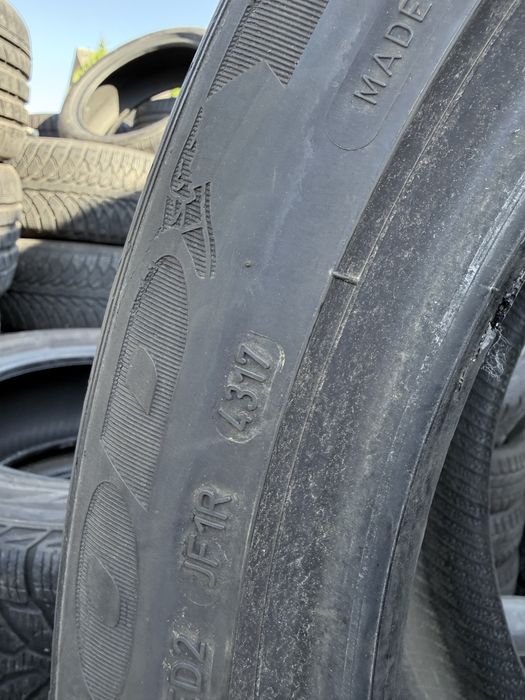 Хороші шини літні 275/40/19 Goodyear  Runflat