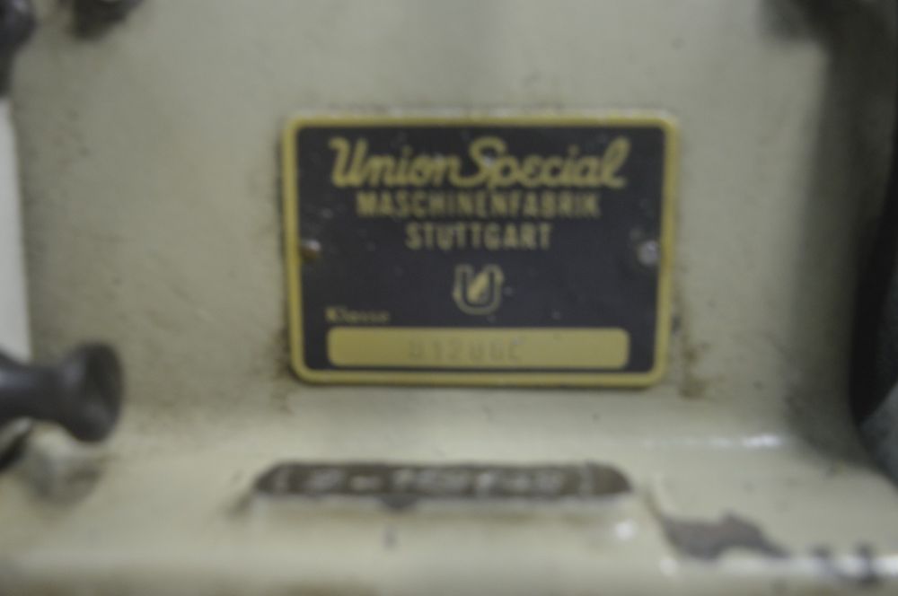 maquina tapetes ou alcatifas  industrial