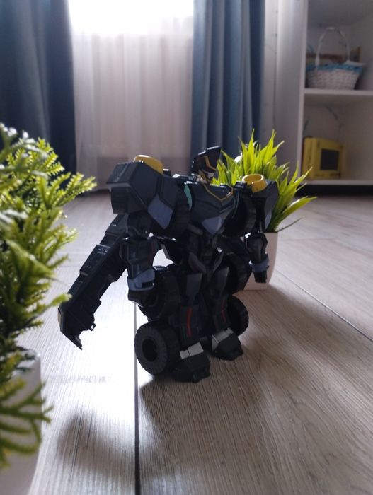 Трансформер Танк