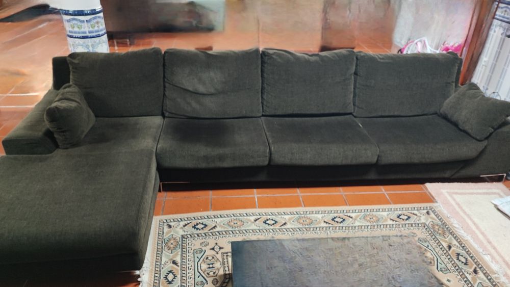 Sofá com chaise longue Castanho