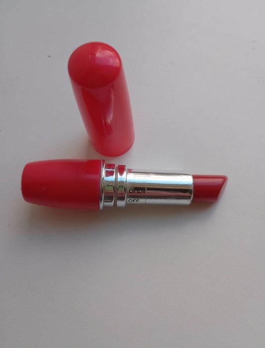 Помада интим женская