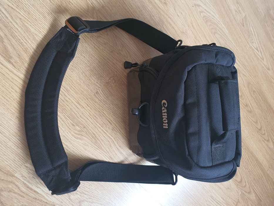 Bolsa nova Canon máquina fotográfica, objectiva  e acessórios