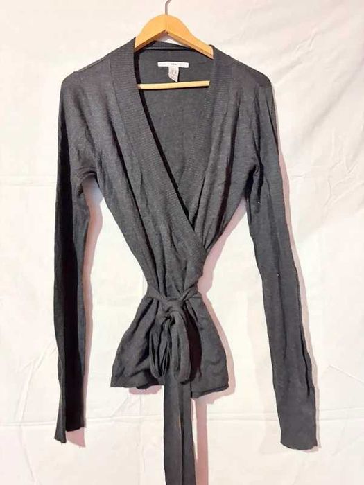 H&M grafitowy sweter kopertowy wiązany M 38 miękki