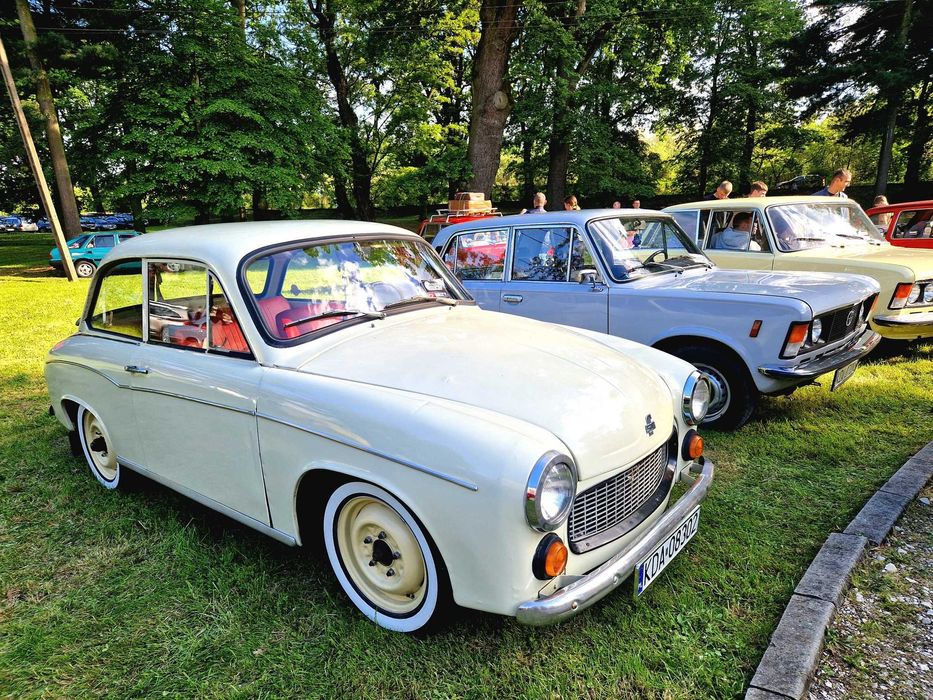 Syrena 105L*Ładny stan*Białe tablice*