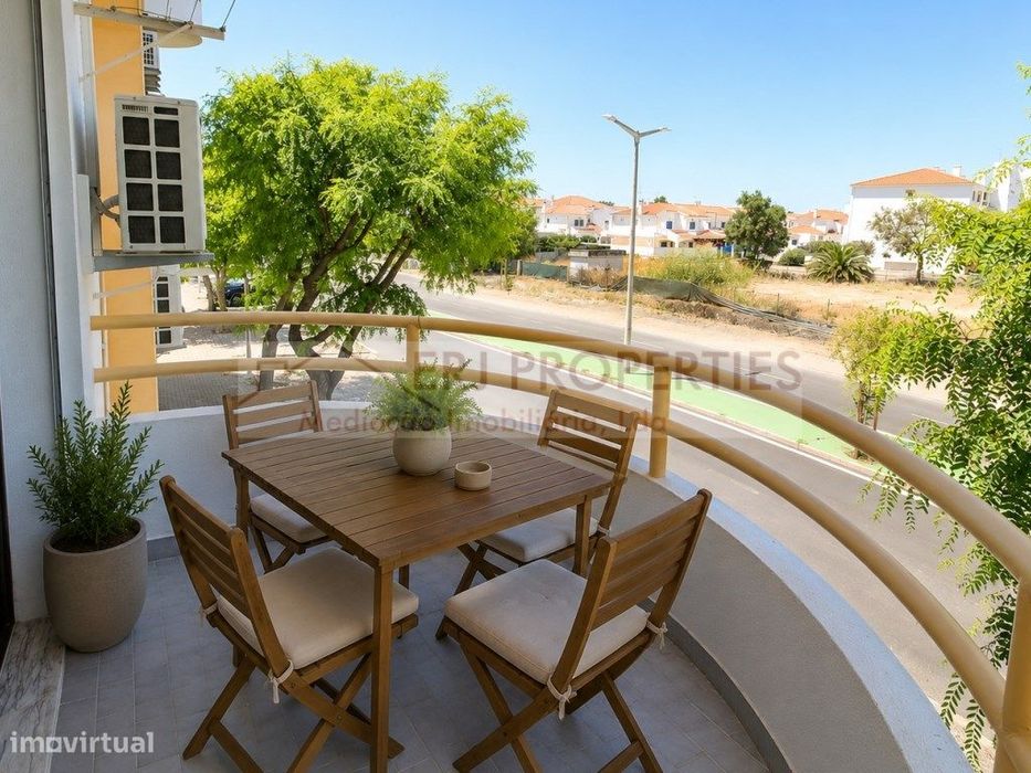 Excelente Apartamento a 450m da praia da Altura