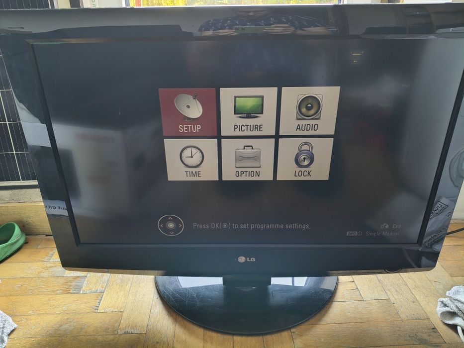 LG 32LD320 - 32" Diagonal Class LCD TV -