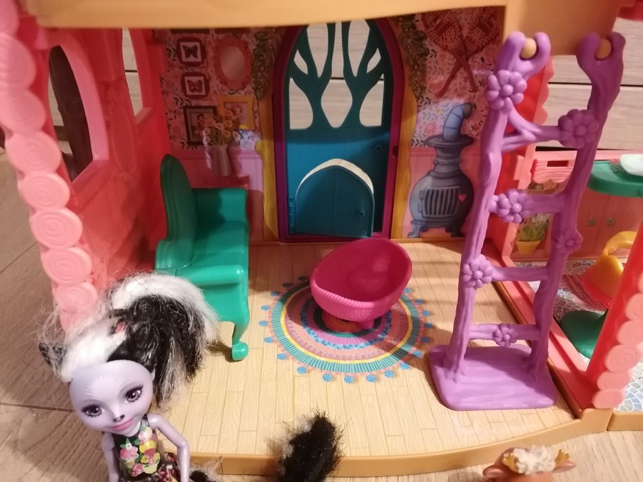 Domek jelonków Enchantimals