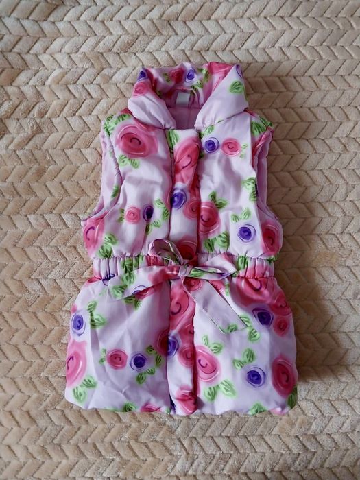 Продам Деми Жилетку