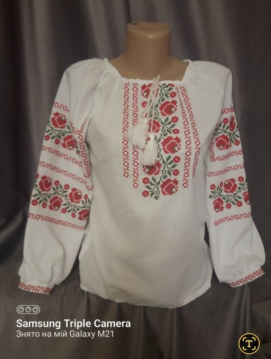 Вишиванки(машинна вишивка)