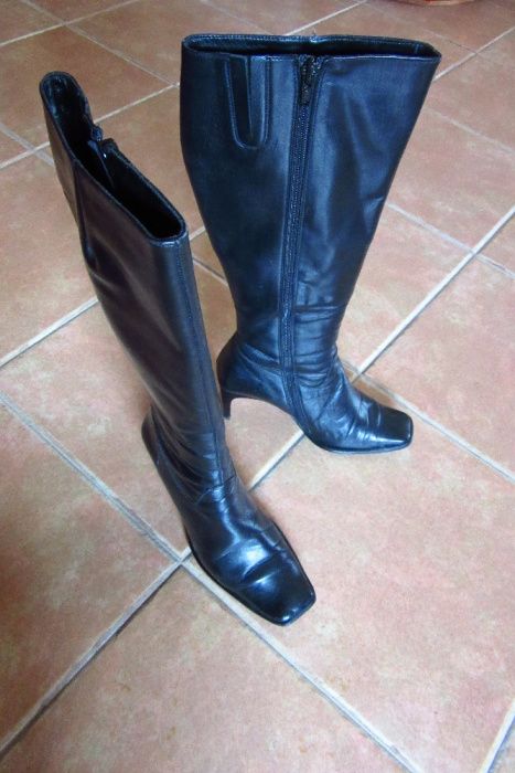 botas de senhora em pele, cano alto