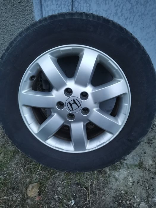 Колеса з резиною до honda crv в зборі