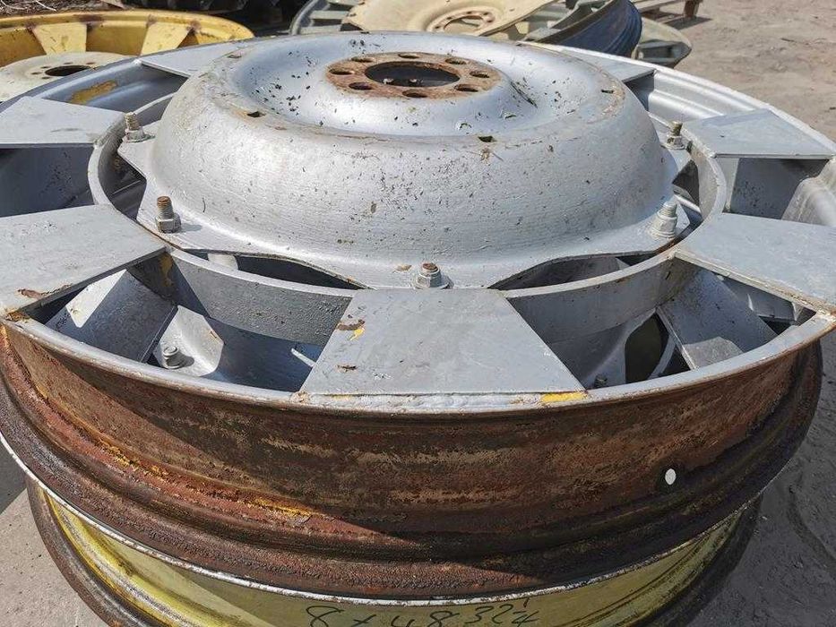 2 Felgi 8" R48 , wąskie koła uprawowe
