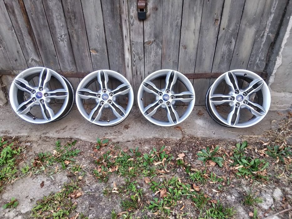 Ford Focus MK3 St-line felgi aluminiowe 17 borbet 5x108 7j Et 50