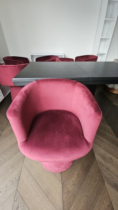Piękne krzesła bordo welur - marki LECTUS