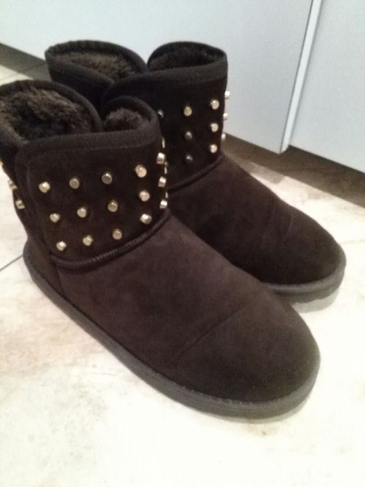 Botki zamszowe ccc