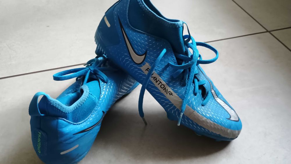 Korki Nike Phantom rozmiar 38