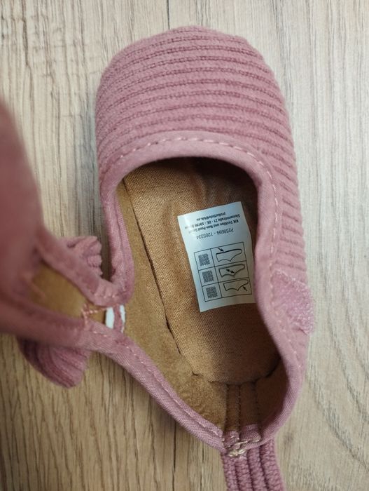Śliczne niechodki dla dziewczynki