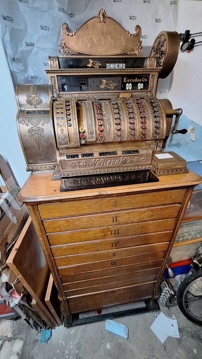 Máquina registadora Nacional 6 gavetas