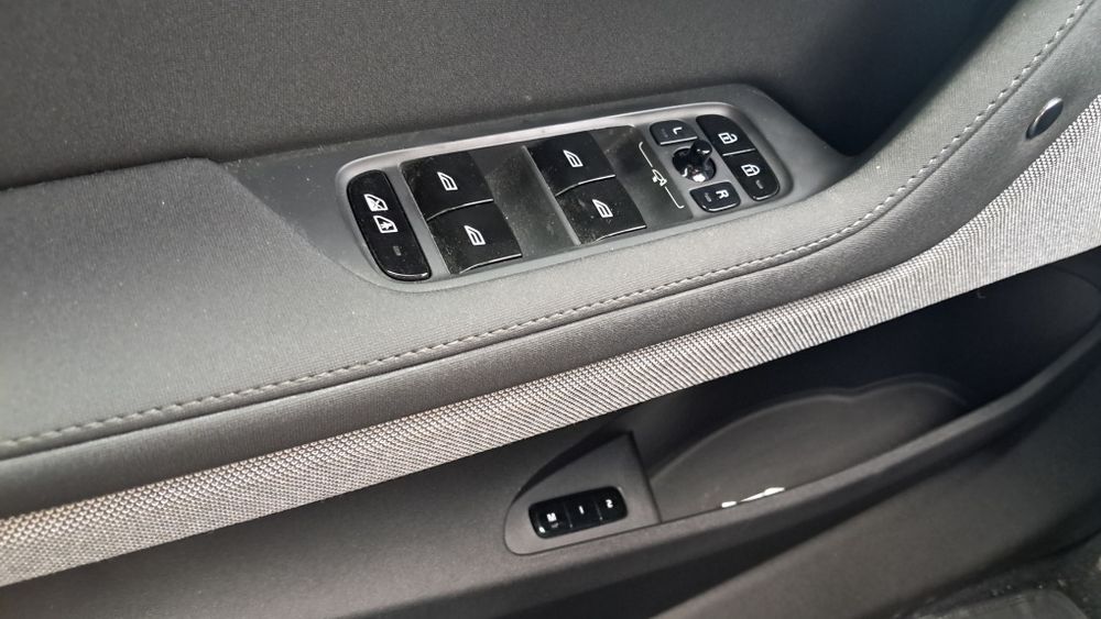 POLESTAR 2 Volvo Європа 64kWh, 165kW