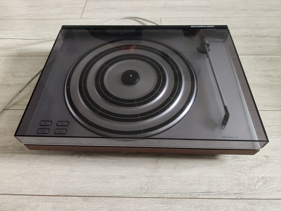 Gramofon Bang & Olufsen