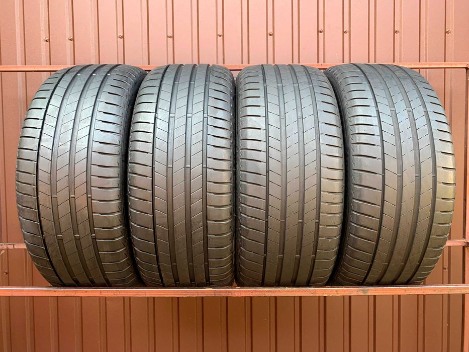245/45 R19 102Y XL Bridgestone Turanza T005 / Літні шини / 2021
