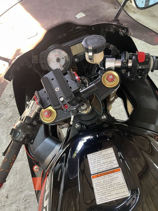 Японський мотоцикл suzuki GSXR 1000 з Японії розмитнений оригінальний пробіг!