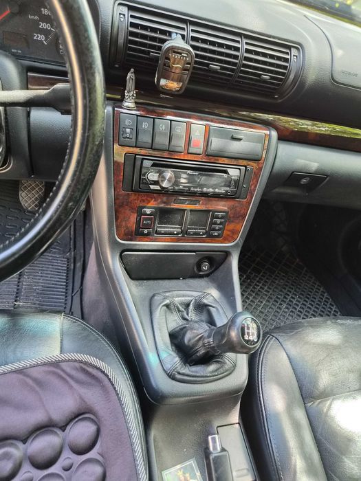 Vendo audi A4 em excelente estado
