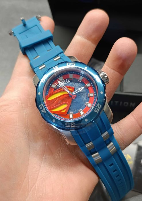 Duży męski zegarek Invicta DC Superman limited edition dla fanów!