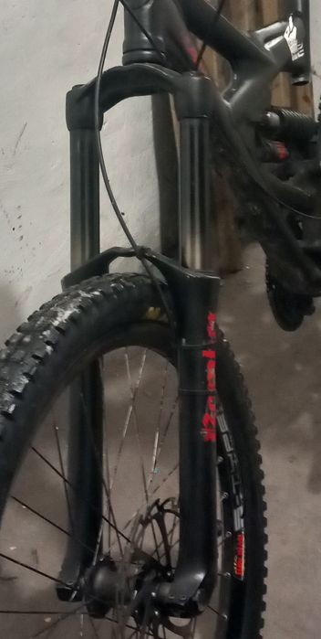 Wymienię marzocchi bomber na boxxera albo jaką kolwiek dwupułke(nie wi