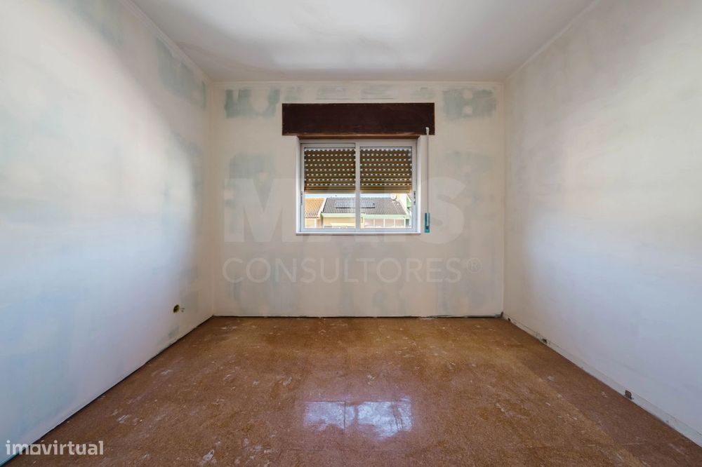 Apartamento T2 Renovado em Peniche – Oportunidade de Investimento!